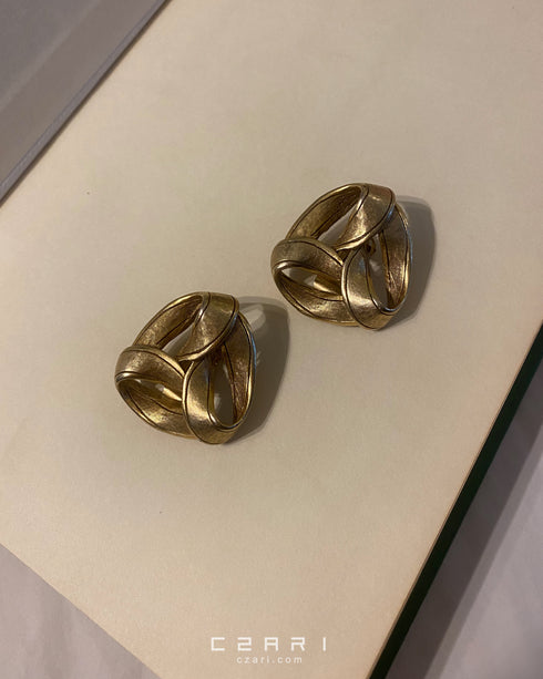 Big Chunky Knot Vintage Faded Gold Clip On Earrings